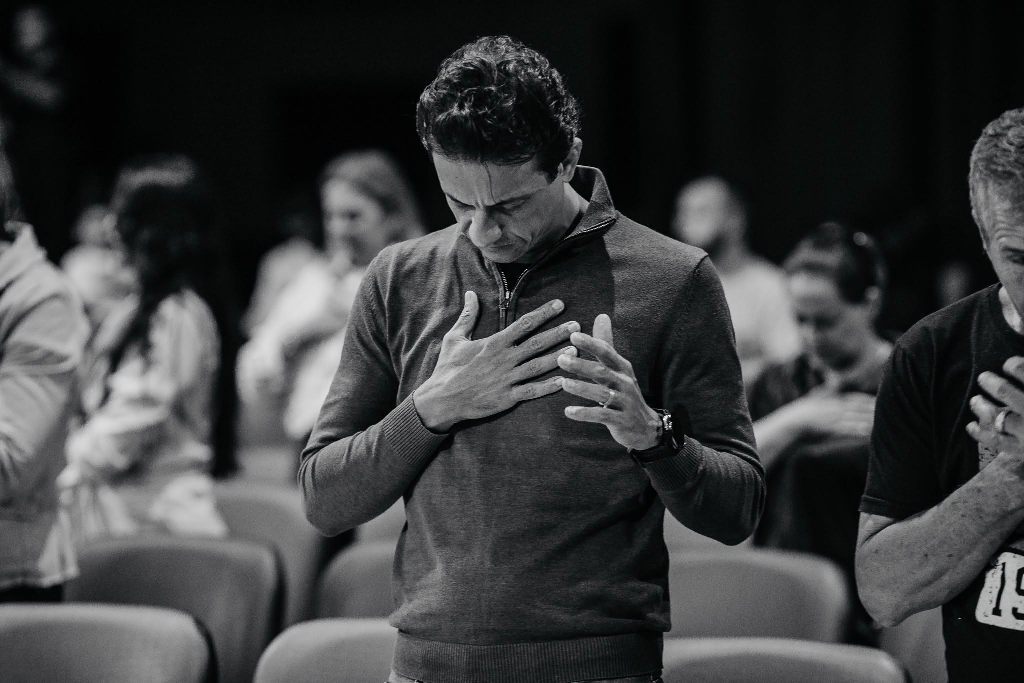 Congregação da Mais de Cristo em adoração